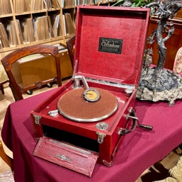 Marvel アンティーク 卓上型蓄音機 蓄音機 SP盤 レコード ジャンク品 Yahoo!オークション -「卓上型 蓄音機」の落札相場・落札価格